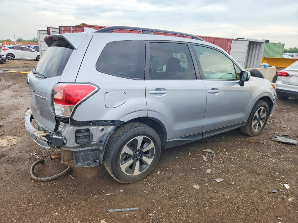 Продажа на аукционе авто 2018 Subaru Forester, vin: JF2SJAGCXJH558700, номер лота: 56234016