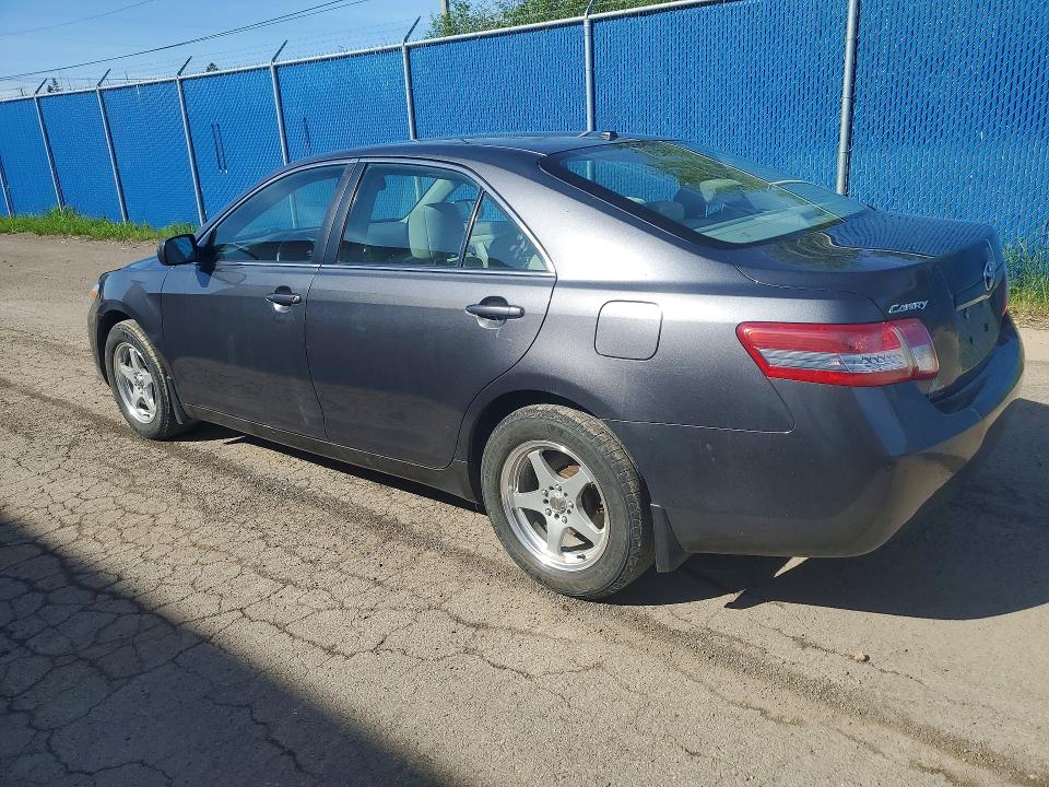 2010 Toyota Camry მანქანა იყიდება აუქციონზე, vin: 4T1BF3EK6AU051401, აუქციონის ნომერი: 55600266