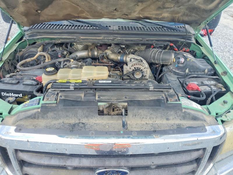 55726556 :رقم المزاد ، 1FDWX36F52EC33991 vin ، 2002 Ford F350 مزاد بيع