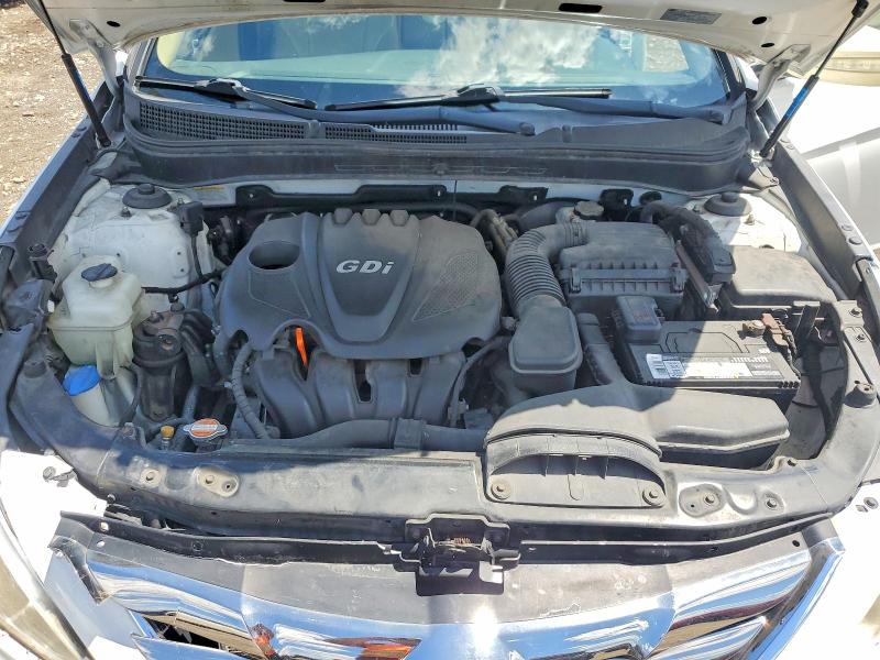 57833016 :رقم المزاد ، 5NPEC4AC1BH242363 vin ، 2011 Hyundai Sonata مزاد بيع