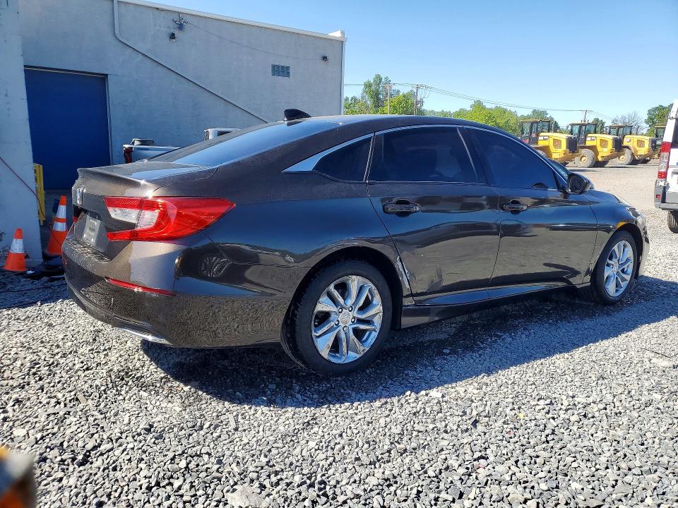 Aukcja sprzedaży 2018 Honda Accord, vin: 1HGCV1F1XJA102617, numer aukcji: 56037706