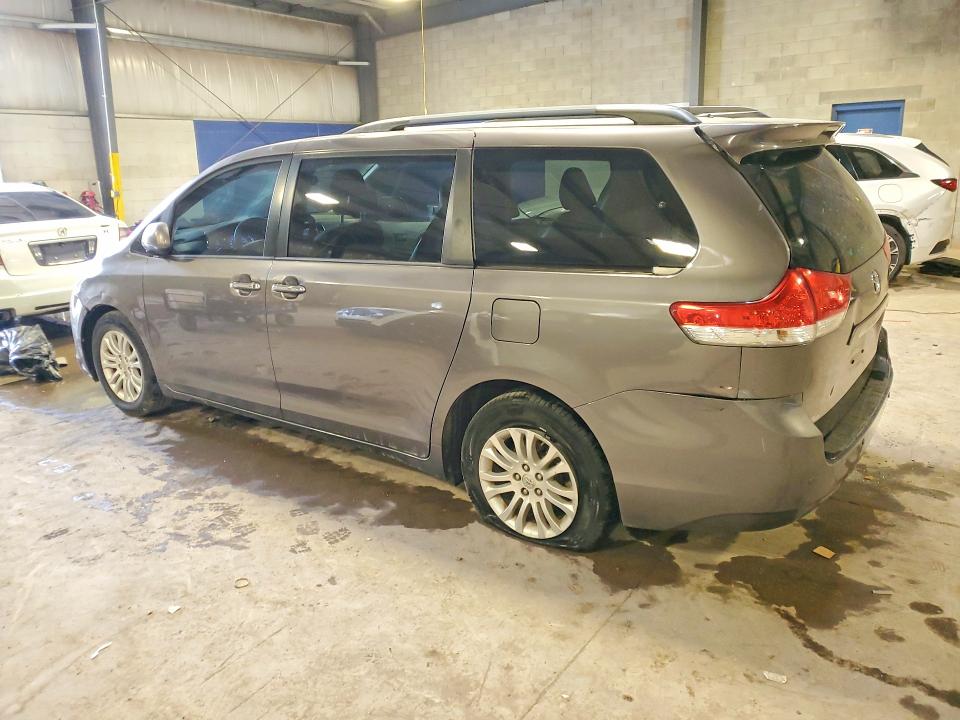 Aukcja sprzedaży 2014 Toyota Sienna, vin: 5TDYK3DC0ES426892, numer aukcji: 54845536