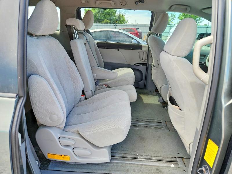 Aukcja sprzedaży 2011 Toyota Sienna, vin: 5TDKK3DC2BS013888, numer aukcji: 55645886