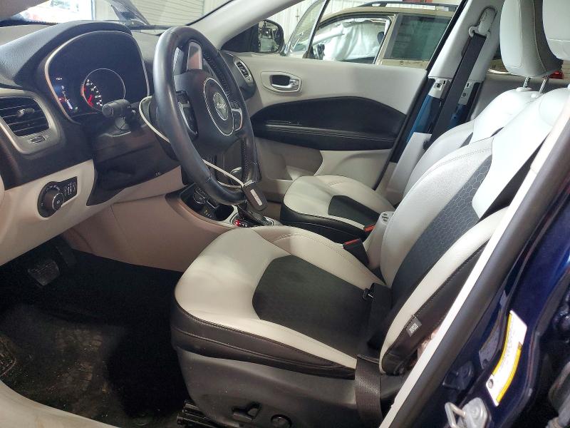 58880696 :رقم المزاد ، 3C4NJDBB0JT315703 vin ، 2018 Jeep Compass مزاد بيع