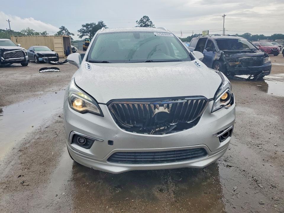 57669606 :رقم المزاد ، LRBFXBSA8HD005165 vin ، 2017 Buick Envision مزاد بيع