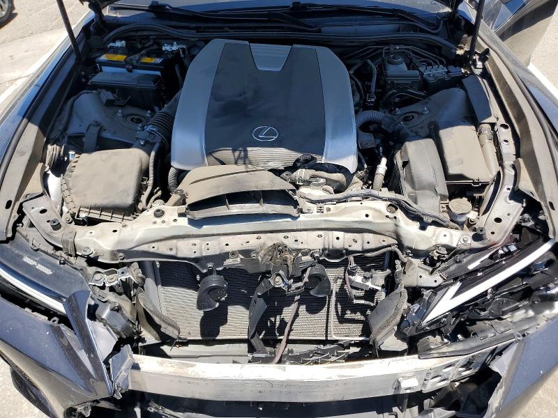 57054046 :رقم المزاد ، JTHGZ1B20N5054786 vin ، 2022 Lexus Is مزاد بيع
