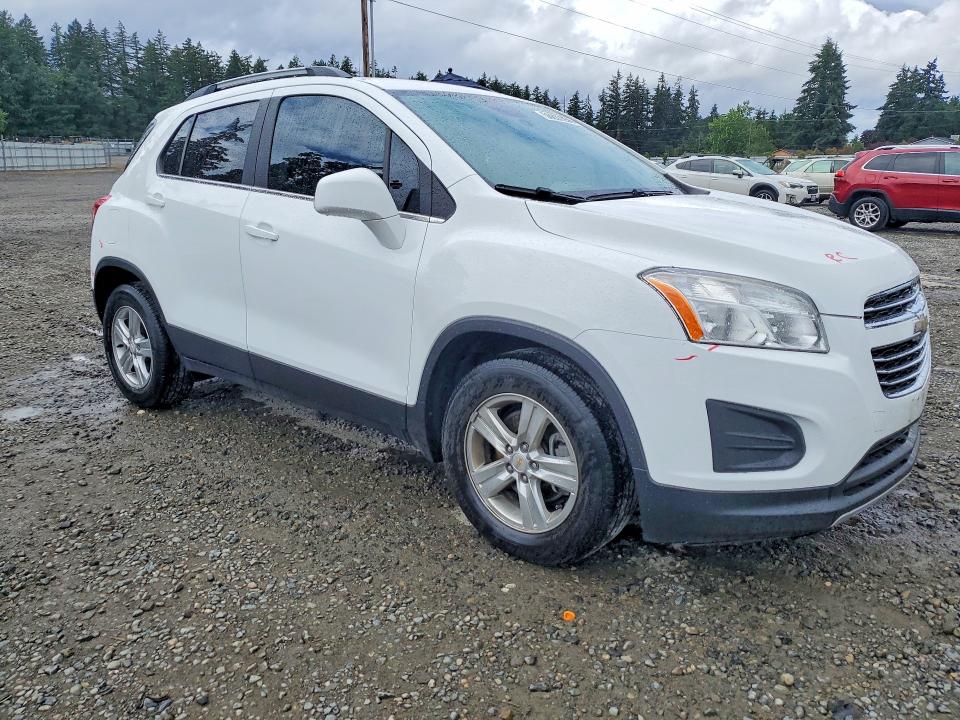 58837056 :رقم المزاد ، KL7CJLSB5FB058321 vin ، 2015 Chevrolet Trax مزاد بيع