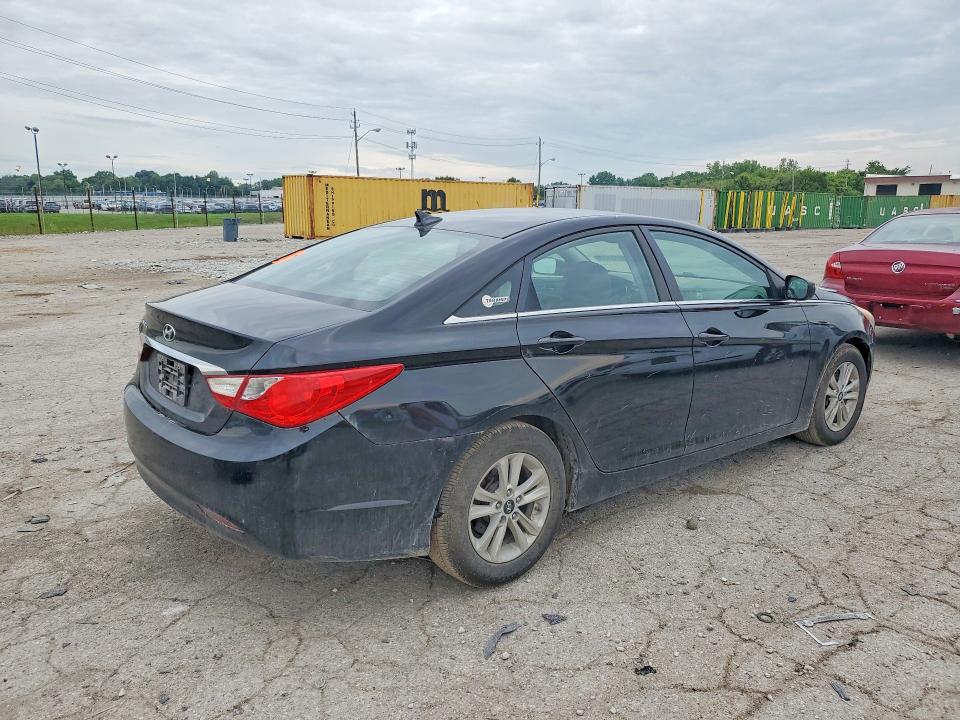 56151086 :رقم المزاد ، 5NPEB4ACXBH051091 vin ، 2011 Hyundai Sonata مزاد بيع