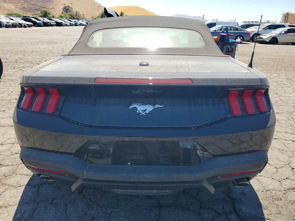 54397606 :رقم المزاد ، 1FAGP8UH4T5112760 vin ، 2026 Ford Mustang مزاد بيع