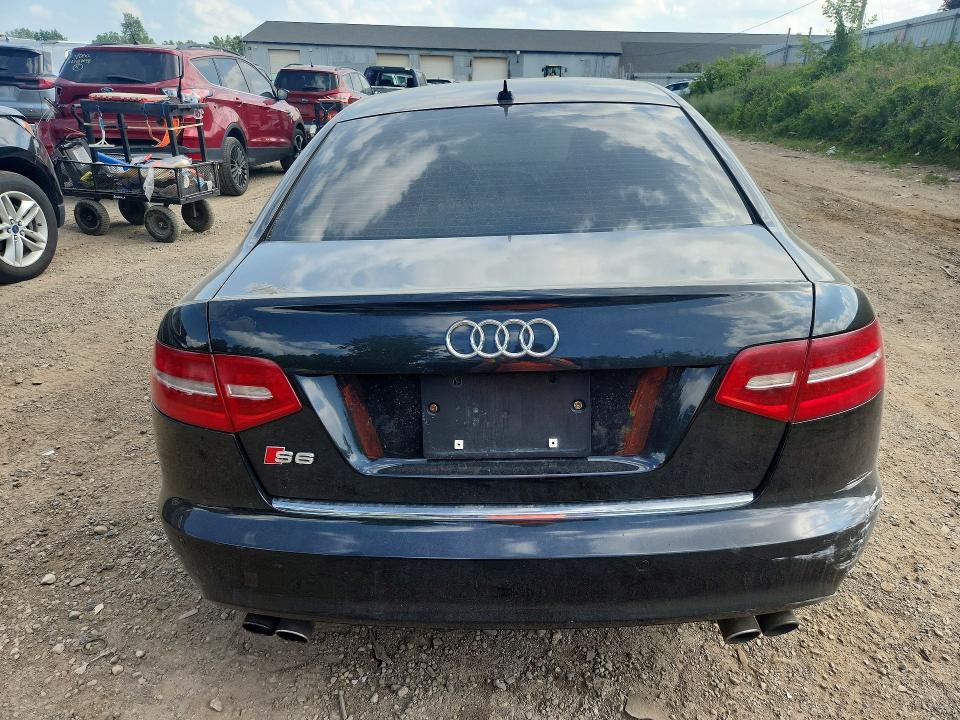 58698936 :رقم المزاد ، WAUBNAFB5BN024029 vin ، 2011 Audi S6 مزاد بيع