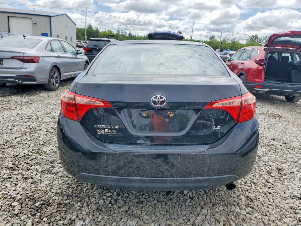 2018 Toyota Corolla მანქანა იყიდება აუქციონზე, vin: 2T1BURHE6JC084074, აუქციონის ნომერი: 54840206