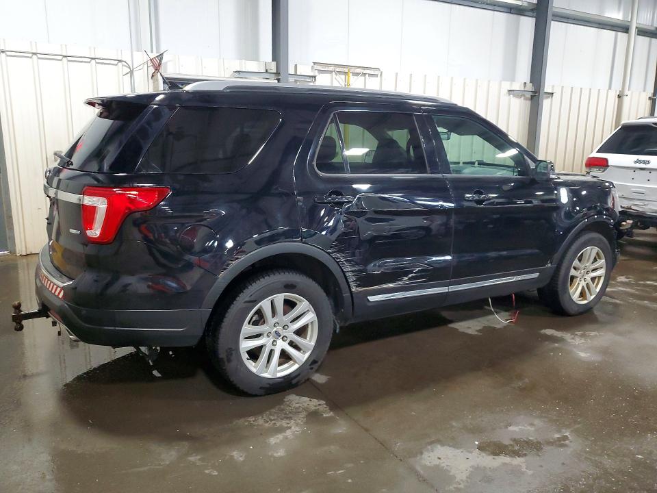 55931766 :رقم المزاد ، 1FM5K8DH0JGA53932 vin ، 2018 Ford Explorer مزاد بيع