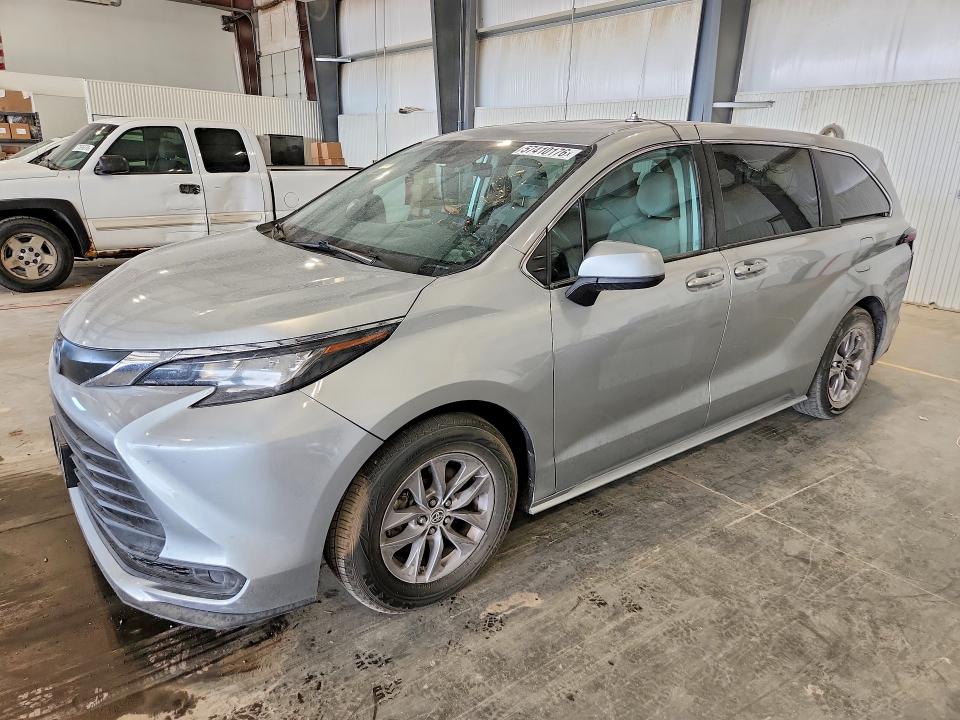 Продаж на аукціоні авто 2022 Toyota Sienna, vin: 5TDKSKFC3NS062223, номер лоту: 57410176