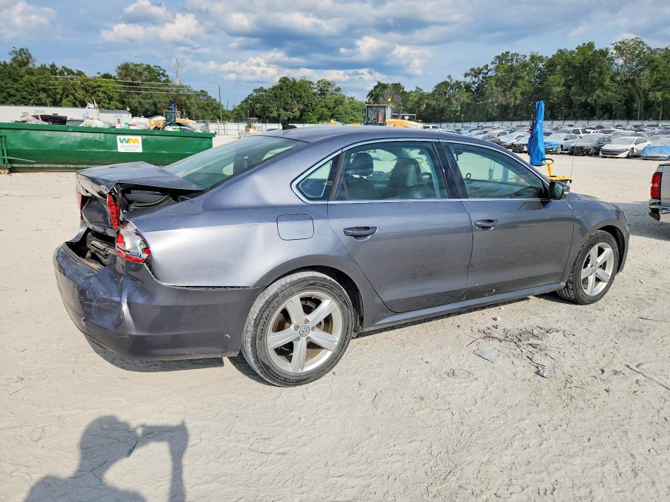 56601836 :رقم المزاد ، 1VWAS7A37FC113027 vin ، 2015 Volkswagen Passat مزاد بيع