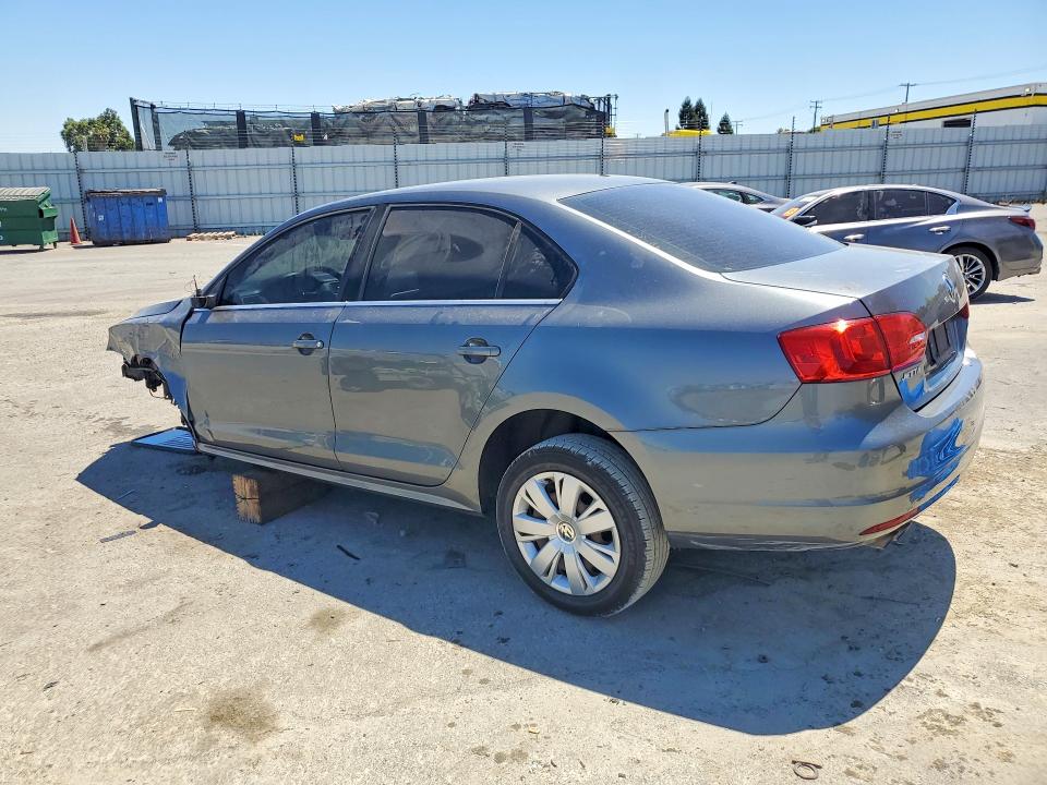 58777796 :رقم المزاد ، 3VWDP7AJ2DM218504 vin ، 2013 Volkswagen Jetta مزاد بيع