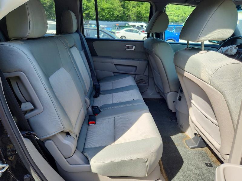 58751806 :رقم المزاد ، 5FNYF4H28DB082016 vin ، 2013 Honda Pilot مزاد بيع