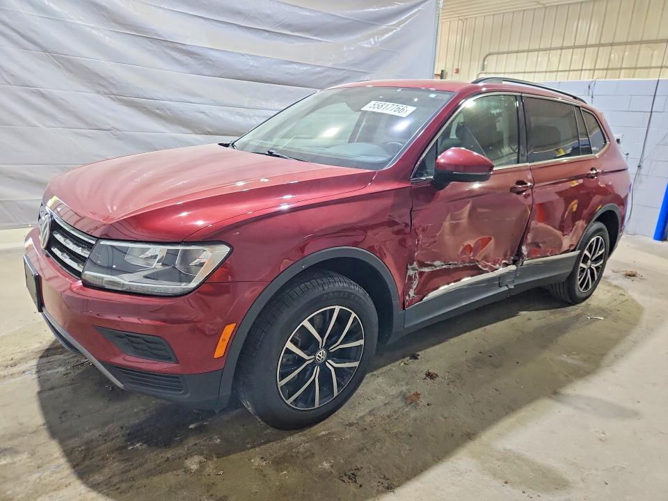 Продажа на аукционе авто 2021 Volkswagen Tiguan, vin: 3VV2B7AX2MM040432, номер лота: 55817766