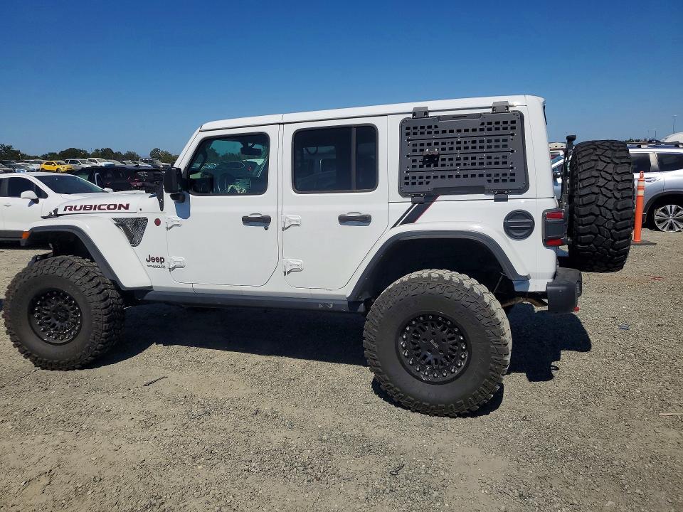 58741686 :رقم المزاد ، 1C4HJXFG3JW258394 vin ، 2018 Jeep Wrangler Unlimited مزاد بيع