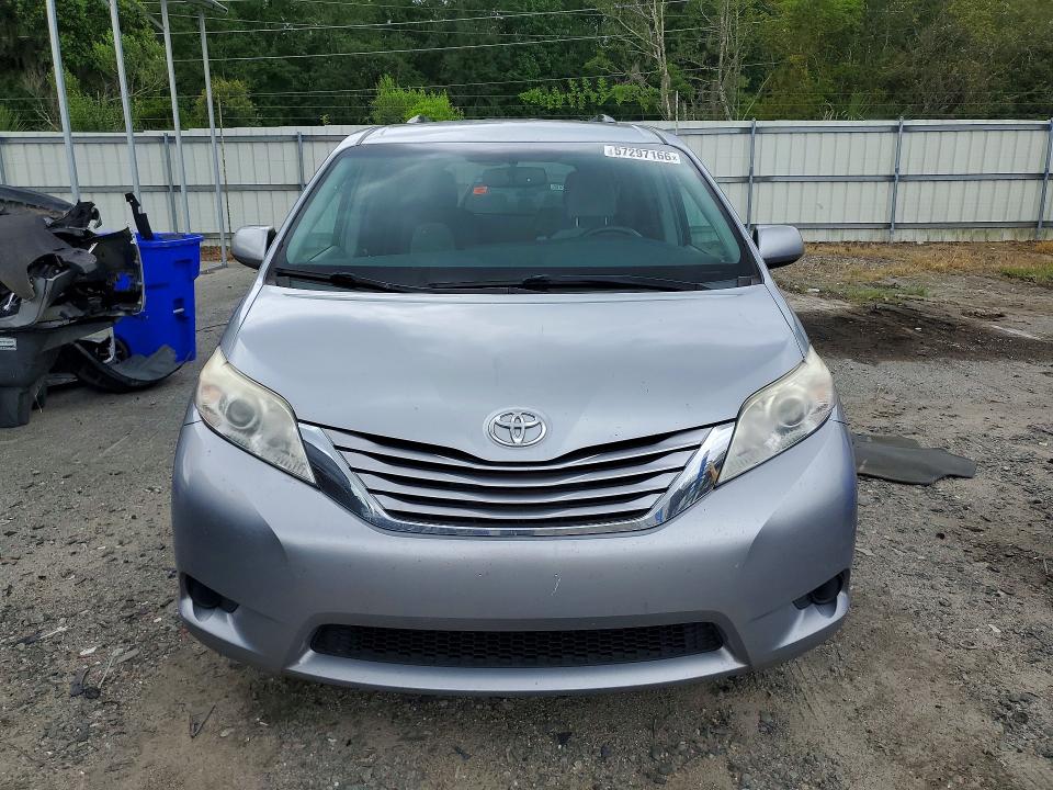 Продаж на аукціоні авто 2015 Toyota Sienna, vin: 5TDKK3DC6FS612461, номер лоту: 57297166