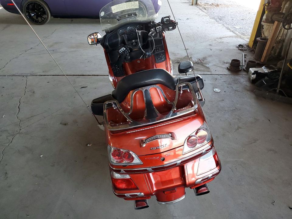 54981086 :رقم المزاد ، 1HFSC47M88A703213 vin ، 2008 Honda Gl1800 مزاد بيع