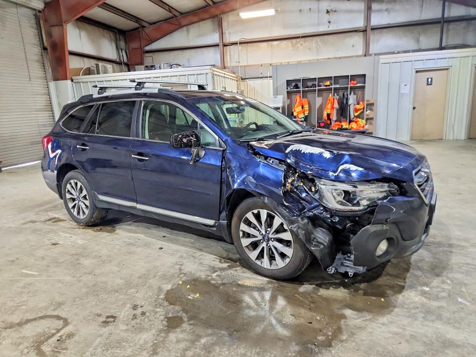 2018 Subaru Outback მანქანა იყიდება აუქციონზე, vin: 4S4BSETC9J3305238, აუქციონის ნომერი: 58434666