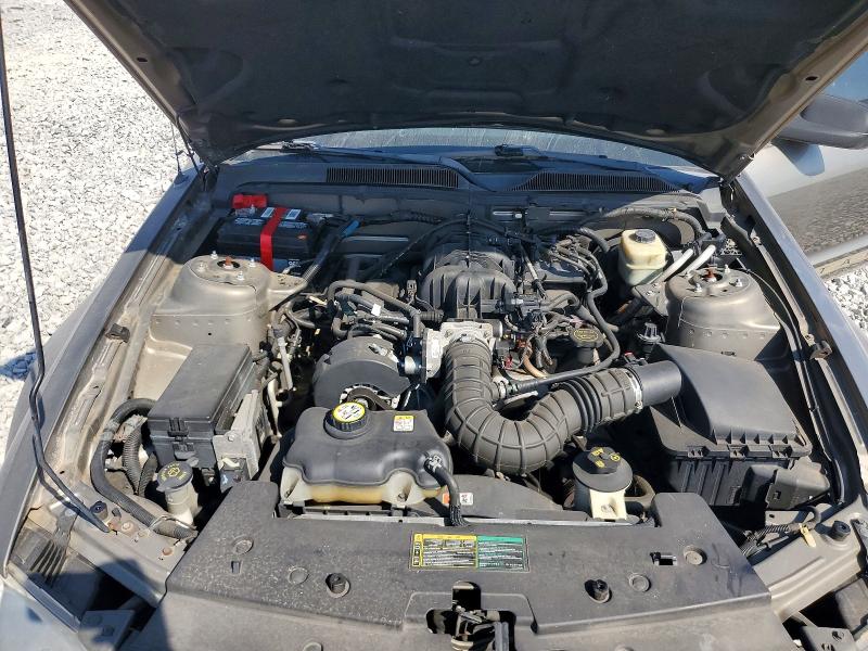 56844646 :رقم المزاد ، 1ZVFT84NX55220310 vin ، 2005 Ford Mustang مزاد بيع
