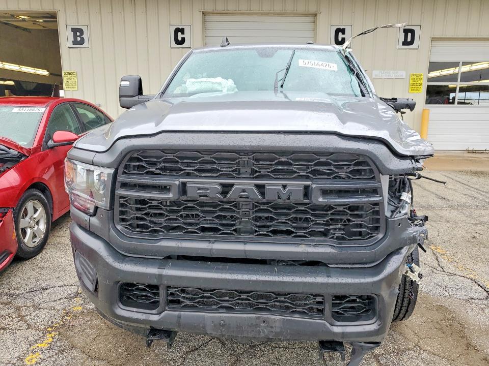 57566426 :رقم المزاد ، 3C6UR5CJ5RG355688 vin ، 2024 Ram 2500 مزاد بيع