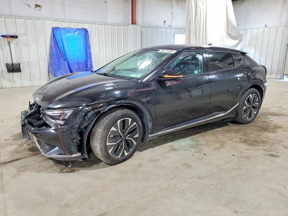 2022 Kia Ev6 მანქანა იყიდება აუქციონზე, vin: KNDC3DLCXN5043630, აუქციონის ნომერი: 58319486