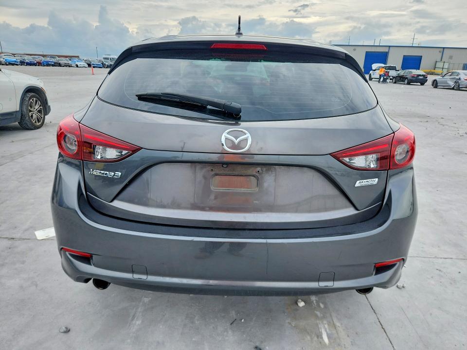 Продажа на аукционе авто 2018 Mazda 3, vin: 3MZBN1L30JM180100, номер лота: 56437826