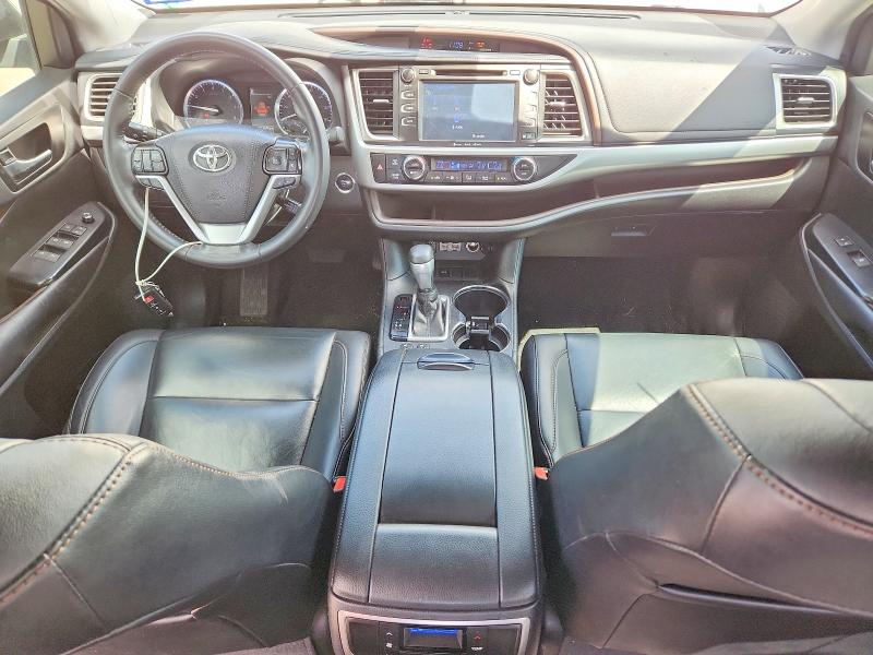 57049796 :رقم المزاد ، 5TDKZRFH1KS349944 vin ، 2019 Toyota Highlander مزاد بيع