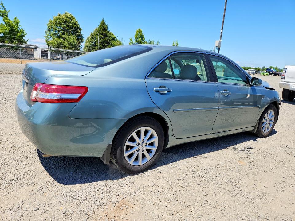2011 Toyota Camry მანქანა იყიდება აუქციონზე, vin: 4T4BF3EKXBR143828, აუქციონის ნომერი: 55697486