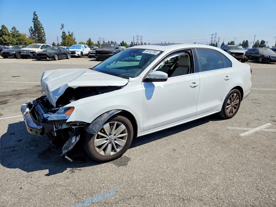 58740786 :رقم المزاد ، 3VWD67AJ4GM257165 vin ، 2016 Volkswagen Jetta مزاد بيع