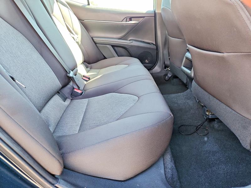 58796316 :رقم المزاد ، 4T1B11HK3KU748413 vin ، 2019 Toyota Camry مزاد بيع