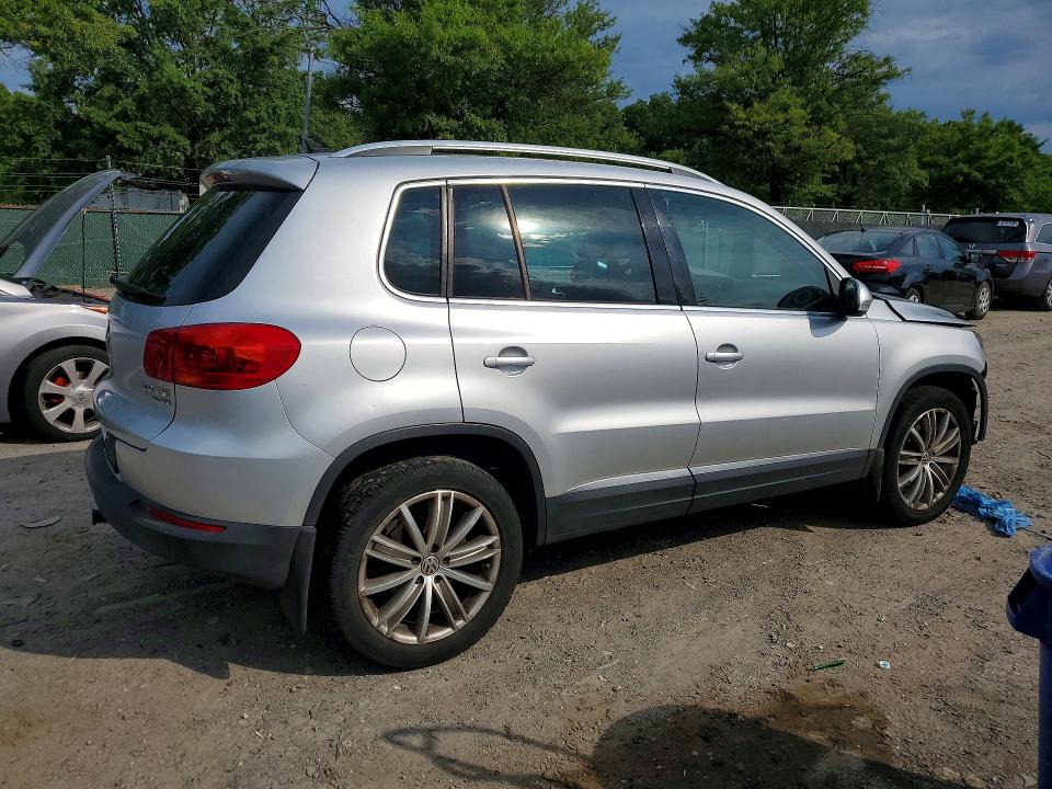 58636786 :رقم المزاد ، WVGBV3AX5DW612524 vin ، 2013 Volkswagen Tiguan مزاد بيع