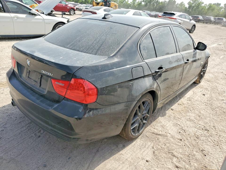 Aukcja sprzedaży 2011 Bmw 328i, vin: WBAPH7C58BE683043, numer aukcji: 58987426