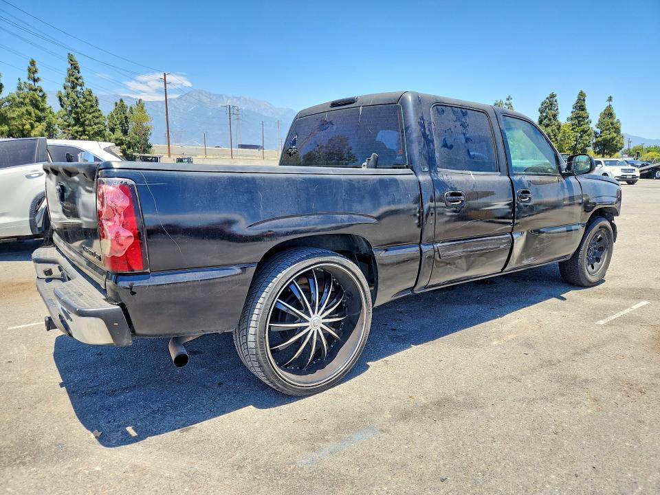 57168926 :رقم المزاد ، 2GCEC13T451374972 vin ، 2005 Chevrolet Silverado مزاد بيع