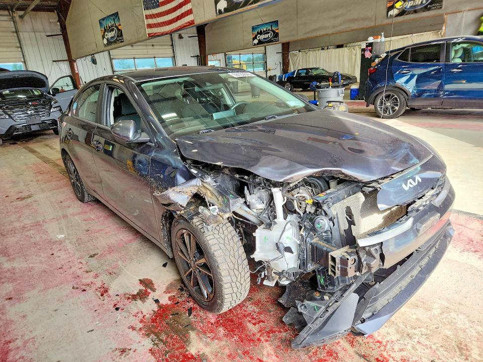 58109846 :رقم المزاد ، 3KPF24AD6PE533355 vin ، 2023 Kia Forte مزاد بيع