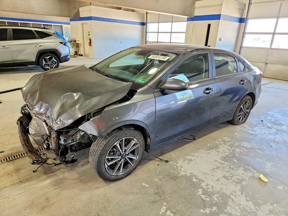 Продажа на аукционе авто 2022 Kia Forte, vin: 3KPF24AD2NE431760, номер лота: 55568186