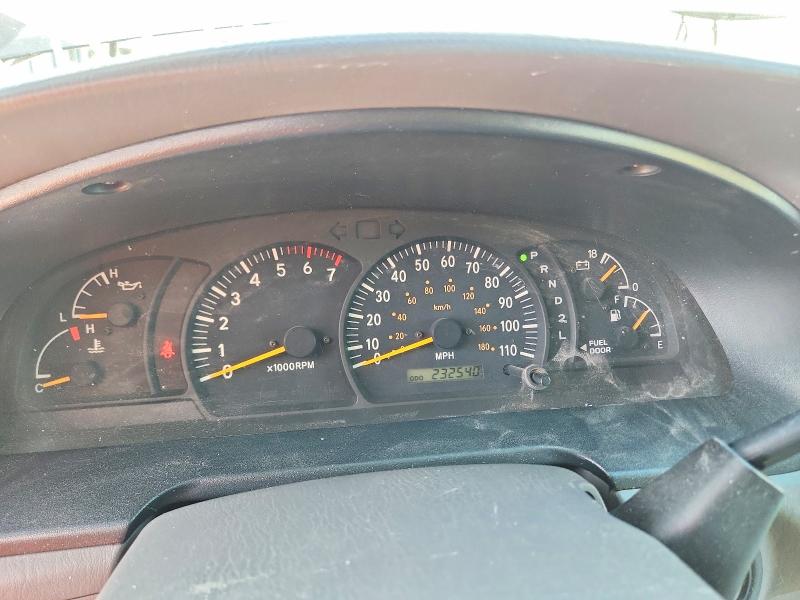 54852236 :رقم المزاد ، 5TBBT44192S268192 vin ، 2002 Toyota Tundra مزاد بيع