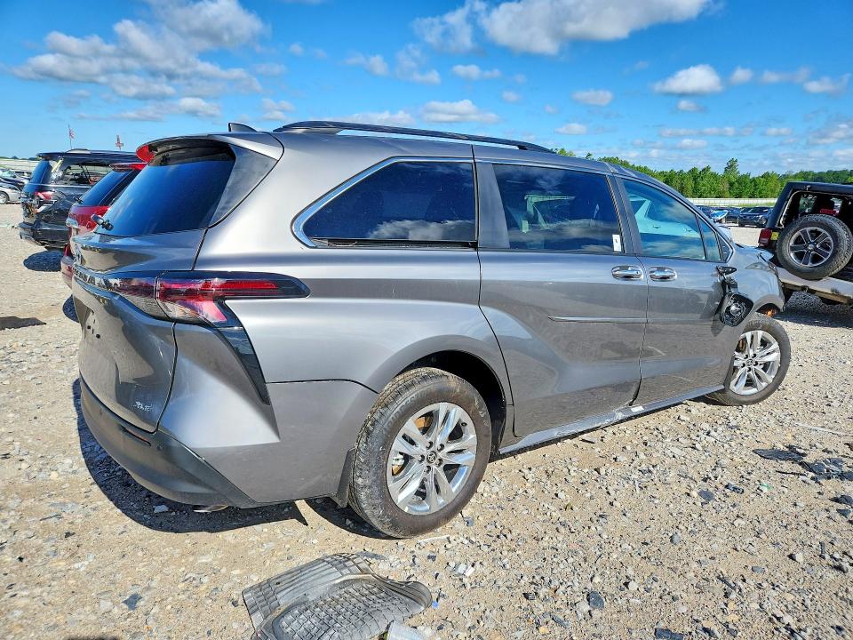 56975226 :رقم المزاد ، 5TDYSKFC1TS254859 vin ، 2026 Toyota Sienna مزاد بيع