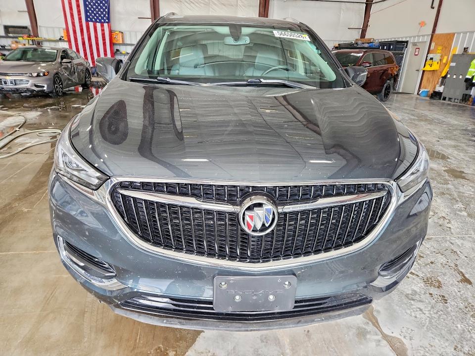 56650526 :رقم المزاد ، 5GAERBKW7JJ197223 vin ، 2018 Buick Enclave مزاد بيع