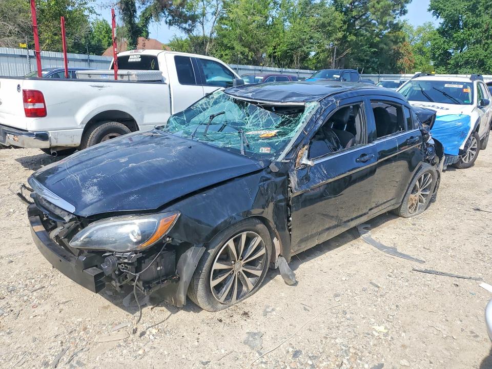 2014 Chrysler 200 მანქანა იყიდება აუქციონზე, vin: 1C3CCBBG5EN151666, აუქციონის ნომერი: 58932656