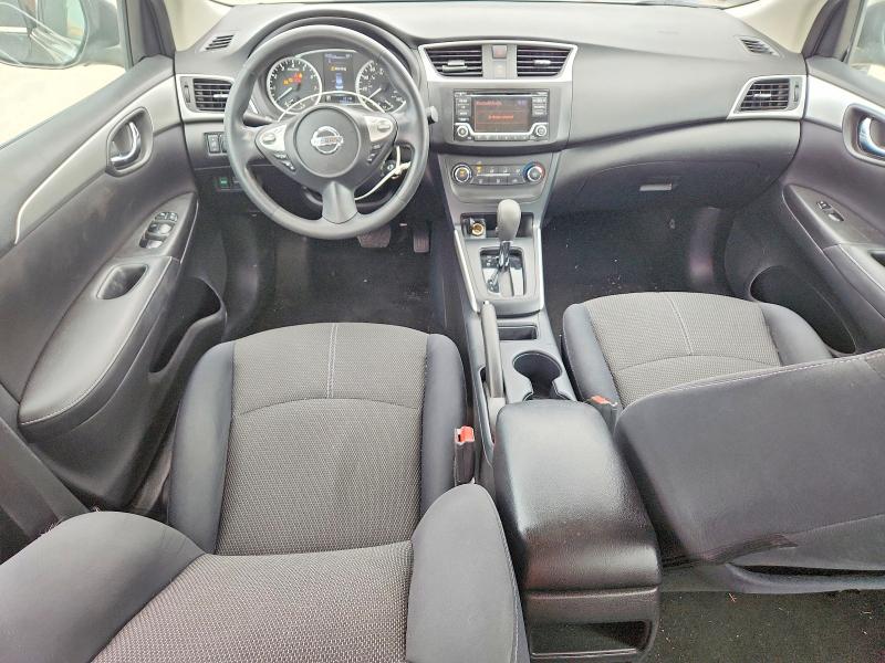56771566 :رقم المزاد ، 3N1AB7AP2JY209611 vin ، 2018 Nissan Sentra مزاد بيع