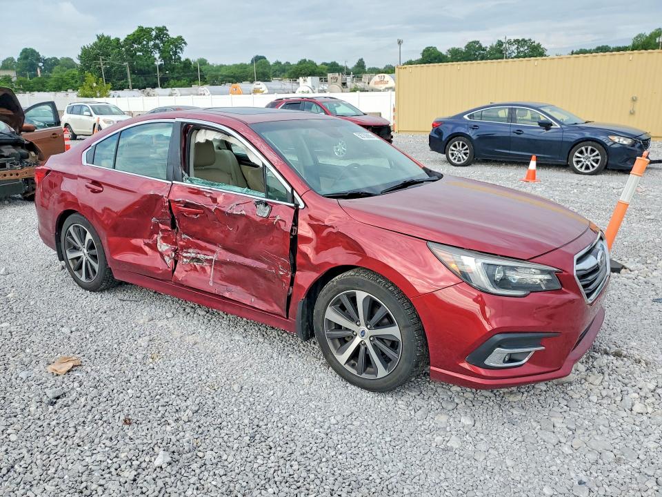 56739966 :رقم المزاد ، 4S3BNAN62J3027374 vin ، 2018 Subaru Legacy مزاد بيع