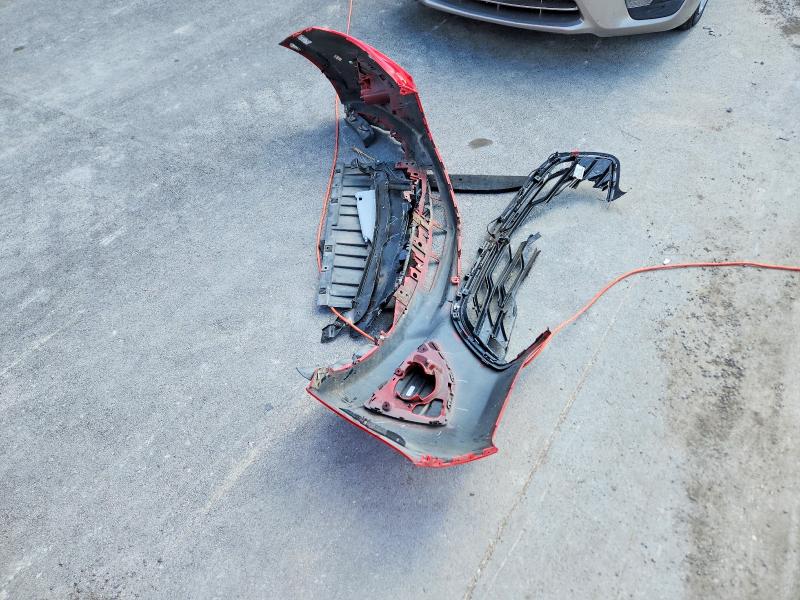 55621736 :رقم المزاد ، 1G1BC5SM2K7142284 vin ، 2019 Chevrolet Cruze مزاد بيع