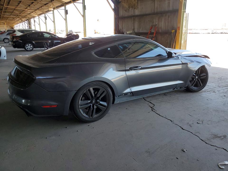 2015 Ford Mustang მანქანა იყიდება აუქციონზე, vin: 1FA6P8THXF5392122, აუქციონის ნომერი: 56698976