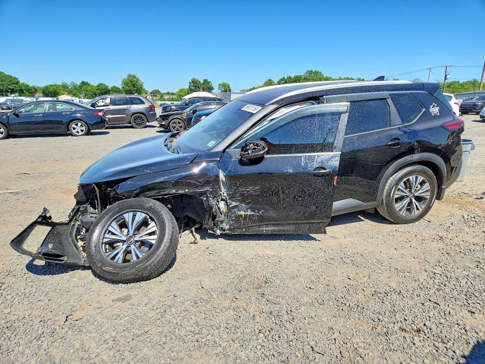 56031156 :رقم المزاد ، 5N1BT3BB4NC734061 vin ، 2022 Nissan Rogue مزاد بيع