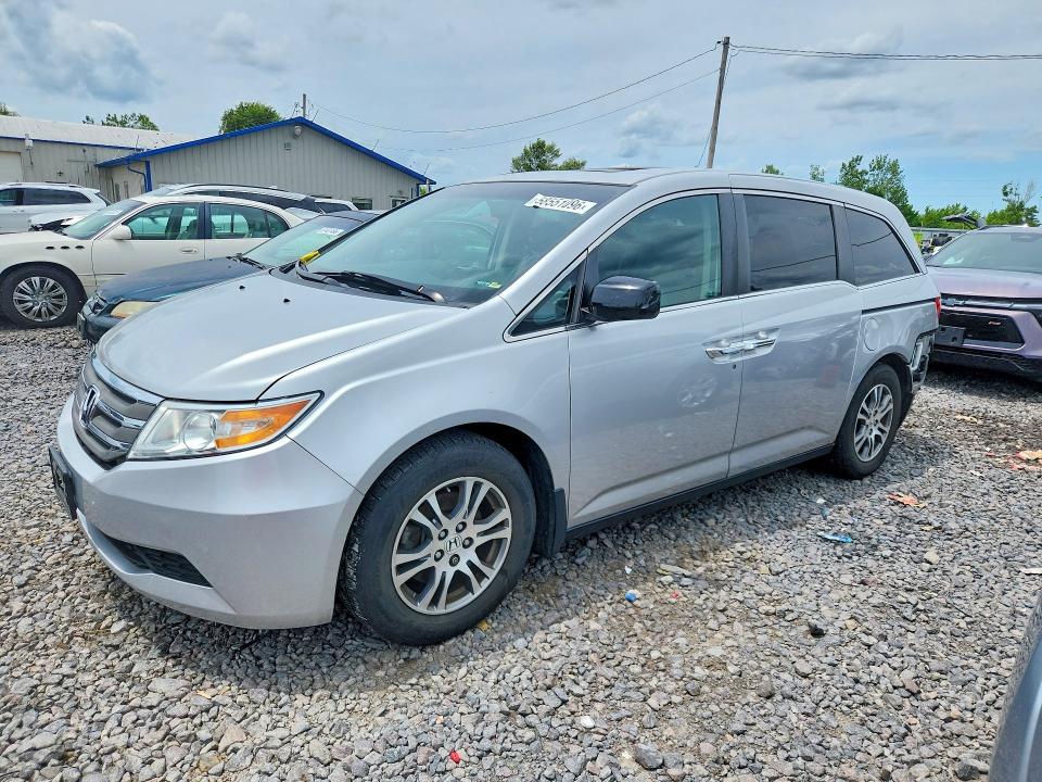 58551096 :رقم المزاد ، 5FNRL5H60CB131424 vin ، 2012 Honda Odyssey مزاد بيع