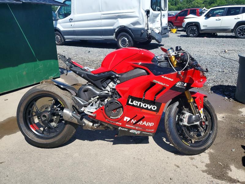 Aukcja sprzedaży 2024 Ducati Panigale, vin: ZDMDAGWW2RB008139, numer aukcji: 57492856