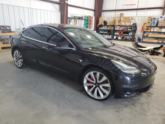 57651896 :رقم المزاد ، 5YJ3E1EB8JF082674 vin ، 2018 Tesla Model 3 مزاد بيع